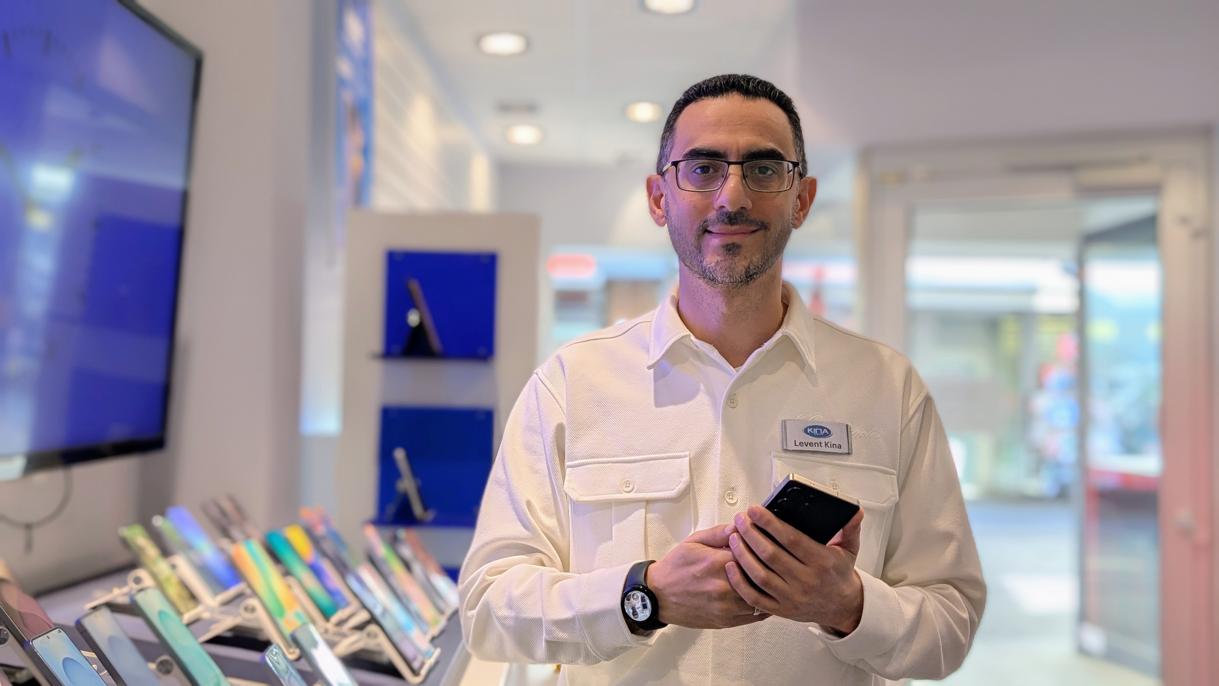 Levent Kina, dein persönlicher Ansprechpartner bei Kina Mobile in Herford